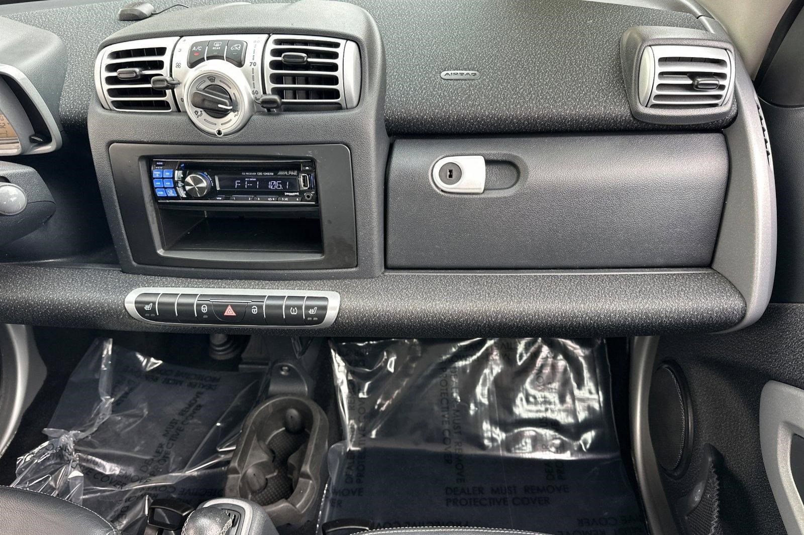 Used 2009 smart fortwo passion image 23