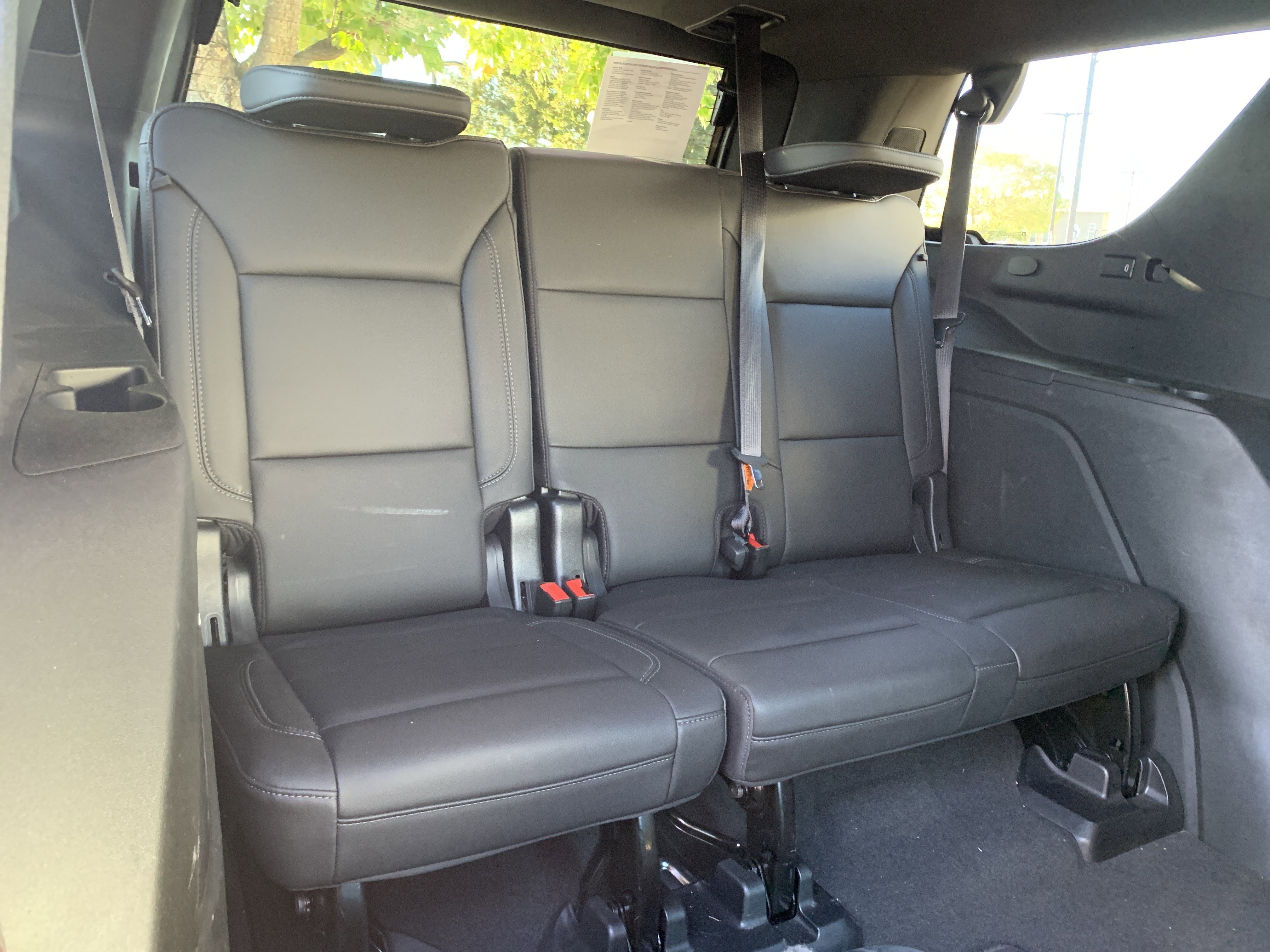 Used 2022 Chevrolet Tahoe LT image 33