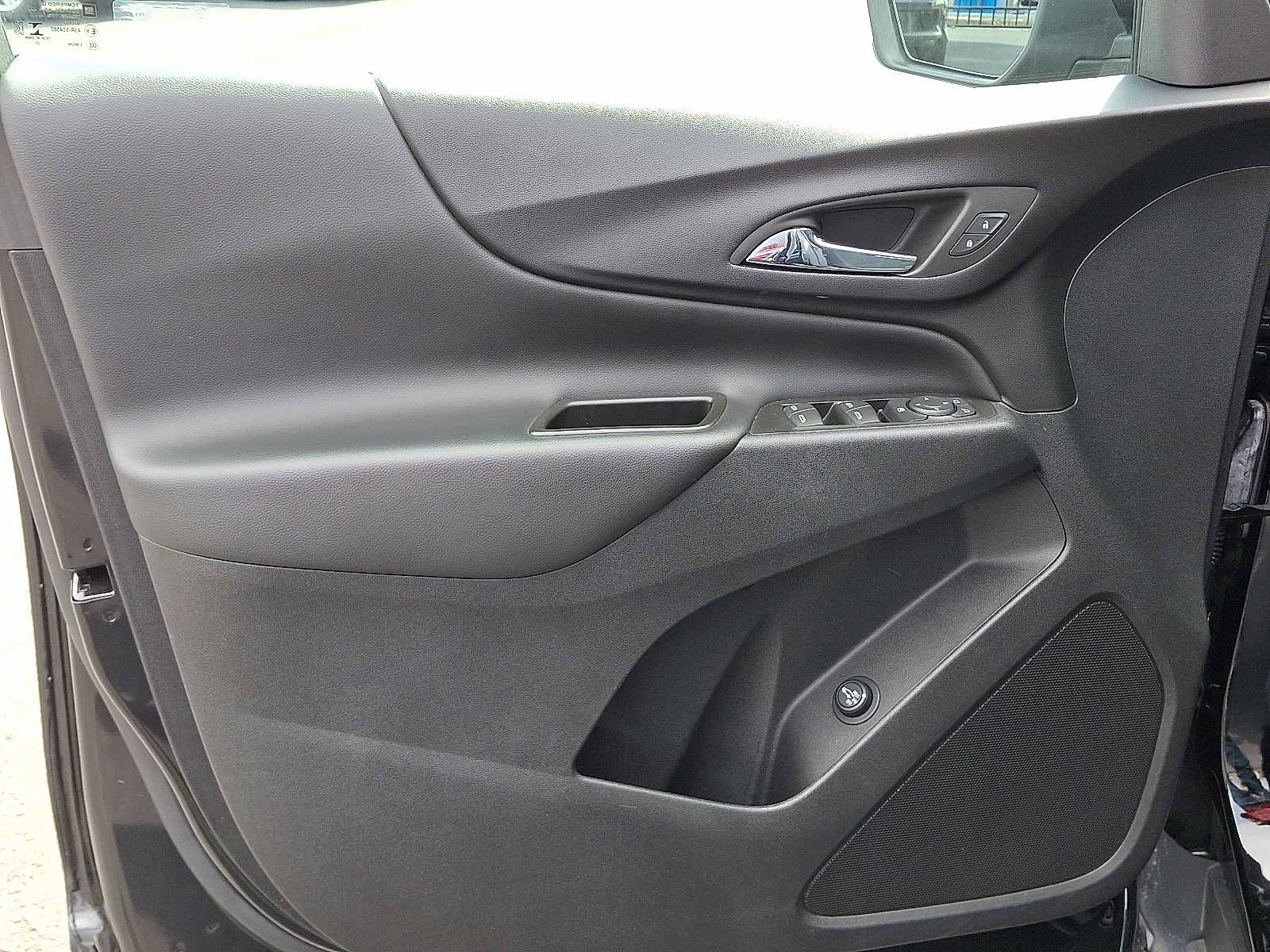 Used 2023 Chevrolet Equinox LT image 13