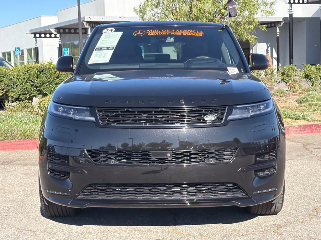 Used 2025 Land Rover Range Rover Sport Dynamic SE AWD/4WD image 3