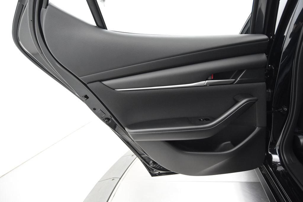 New 2026 MAZDA MAZDA3 s FWD image 31