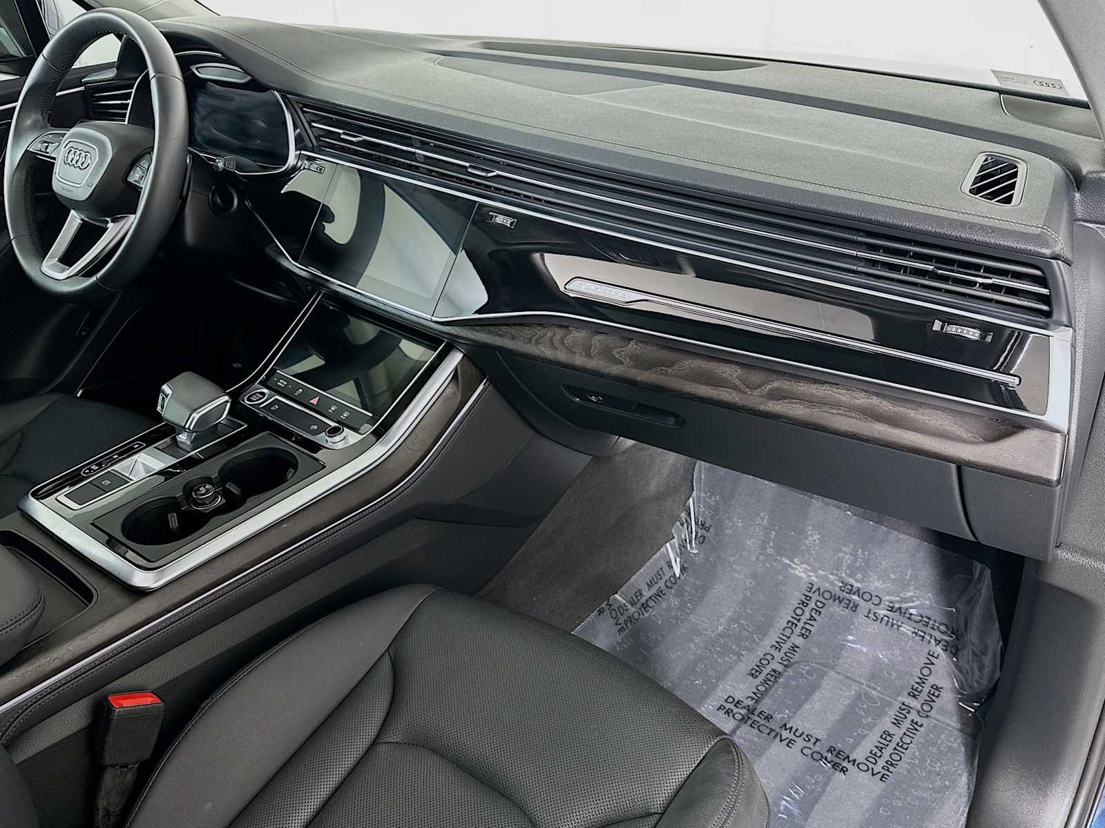 Certified 2023 Audi Q7 2.0T Premium Plus AWD/4WD image 29