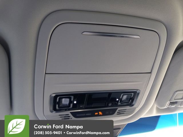 Used 2024 Lincoln Nautilus Reserve image 21