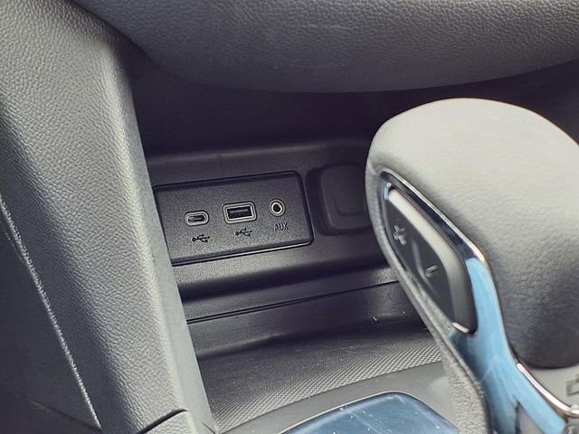 Used 2023 Chevrolet Equinox LT FWD image 13