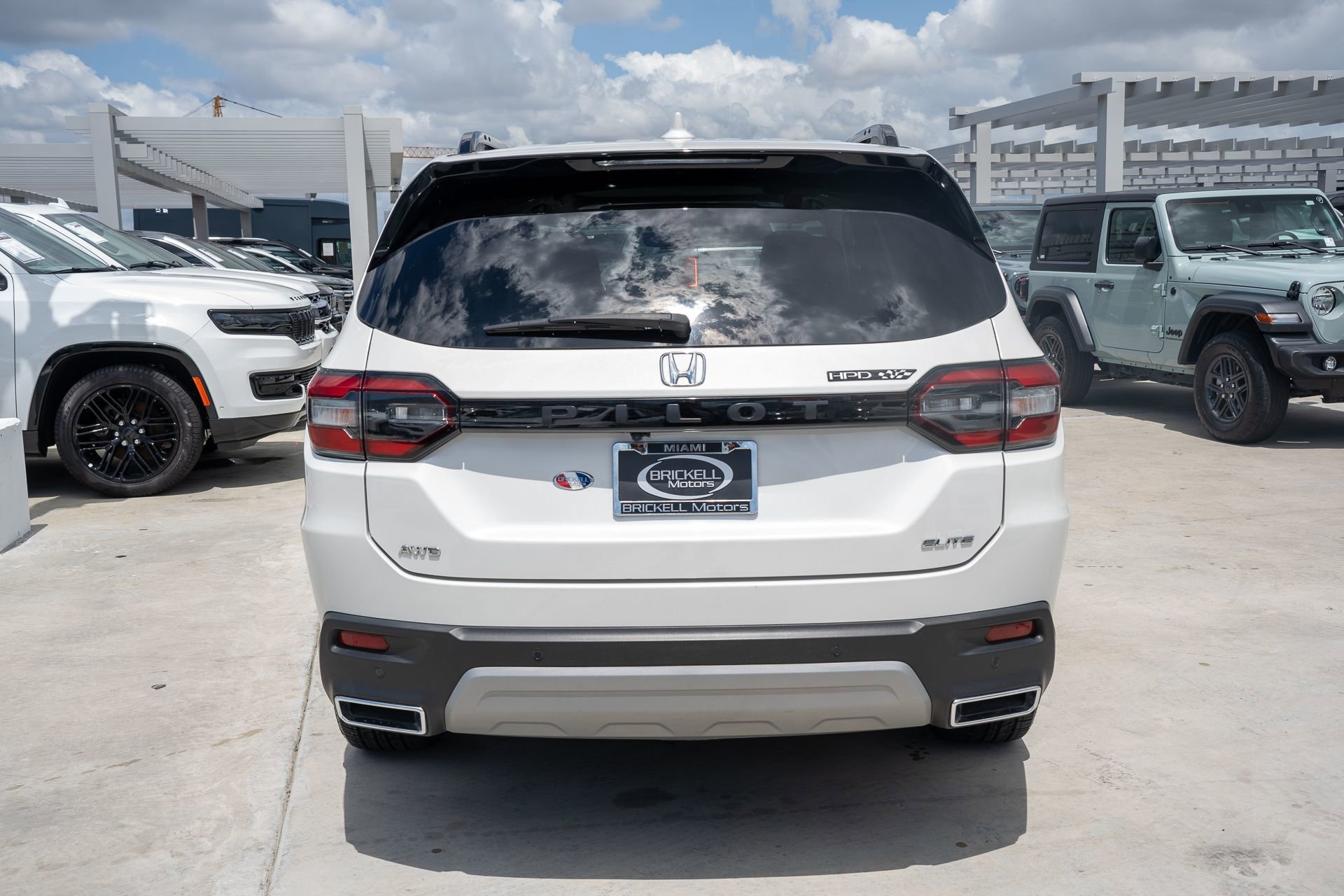 Certified 2023 Honda Pilot Elite image 6