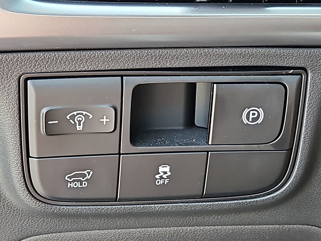 Used 2025 Hyundai Tucson Limited AWD/4WD image 26