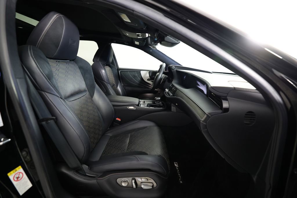 Used 2018 Lexus LS 500 F Sport w/ Performance Package image 10
