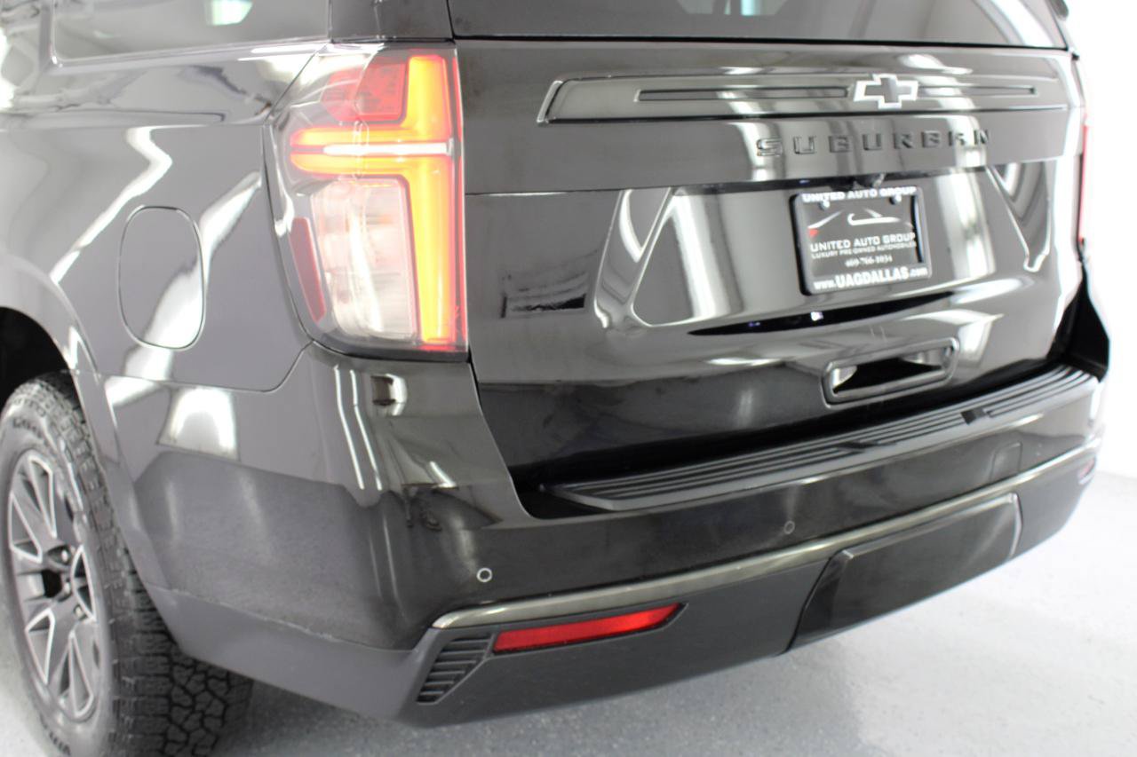 Used 2021 Chevrolet Suburban Z71 w/ Z71 Signature Package AWD/4WD image 24