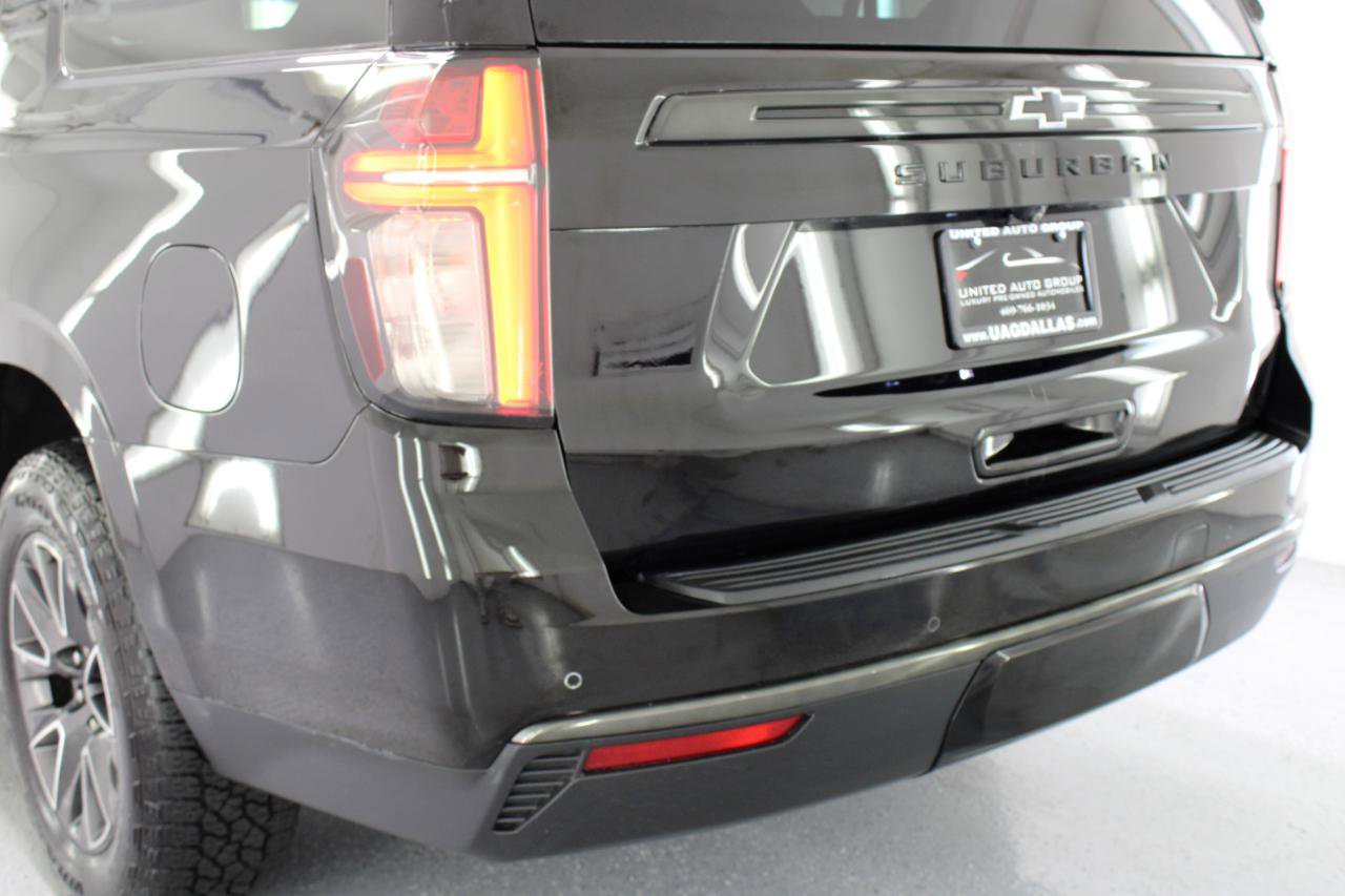 Used 2021 Chevrolet Suburban Z71 w/ Z71 Signature Package AWD/4WD image 24