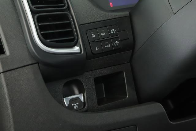 New 2024 RAM ProMaster 2500 w/ Quick Order Package 22G SLT image 7