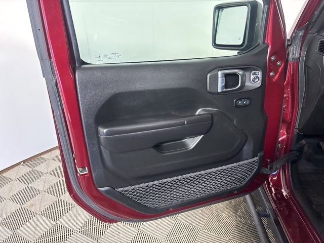 Used 2021 Jeep Gladiator Sport image 12