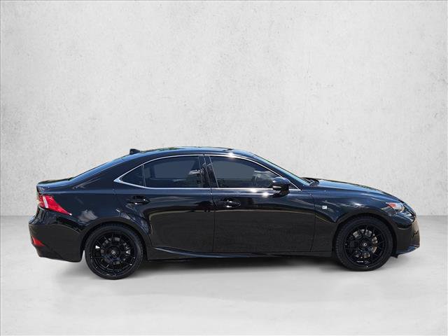Used 2016 Lexus IS 300 AWD w/ F Sport Package image 4