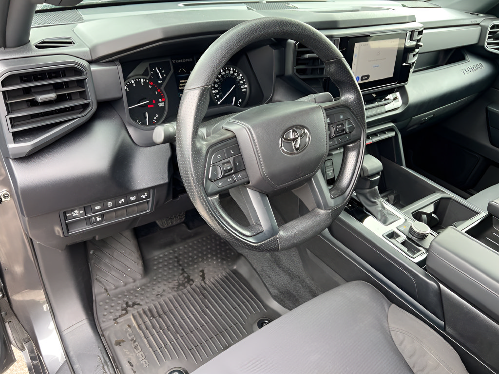 Used 2025 Toyota Tundra SR5 w/ SR5 Convenience Package AWD/4WD image 16