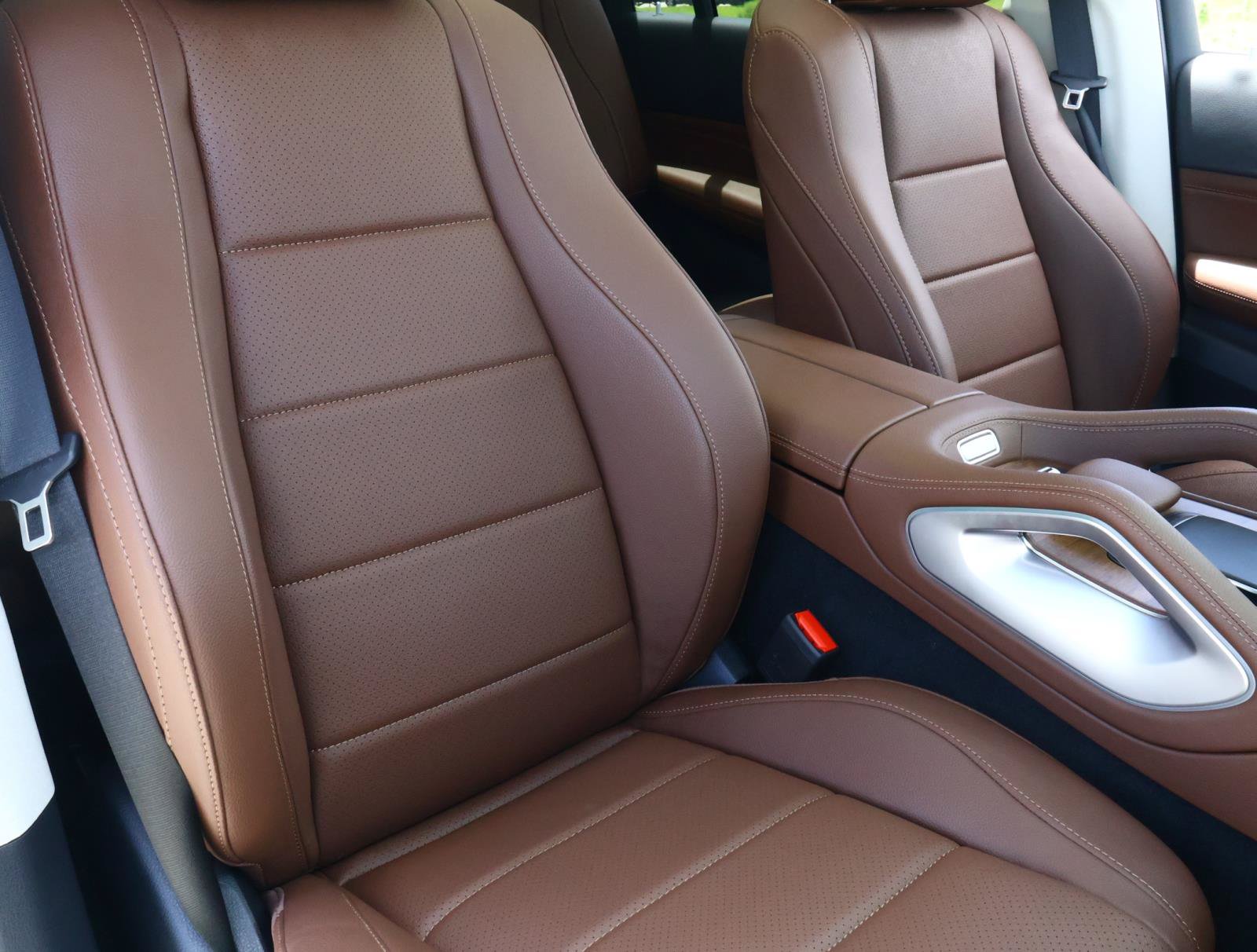 Used 2026 Mercedes-Benz GLS 450 4MATIC image 19