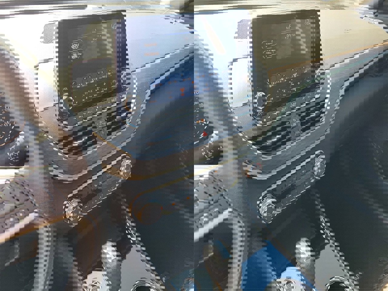 Used 2024 Nissan Altima 2.5 SV image 23