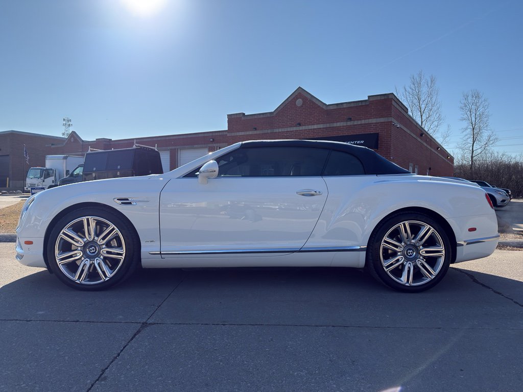 Used 2017 Bentley Continental GT image 10