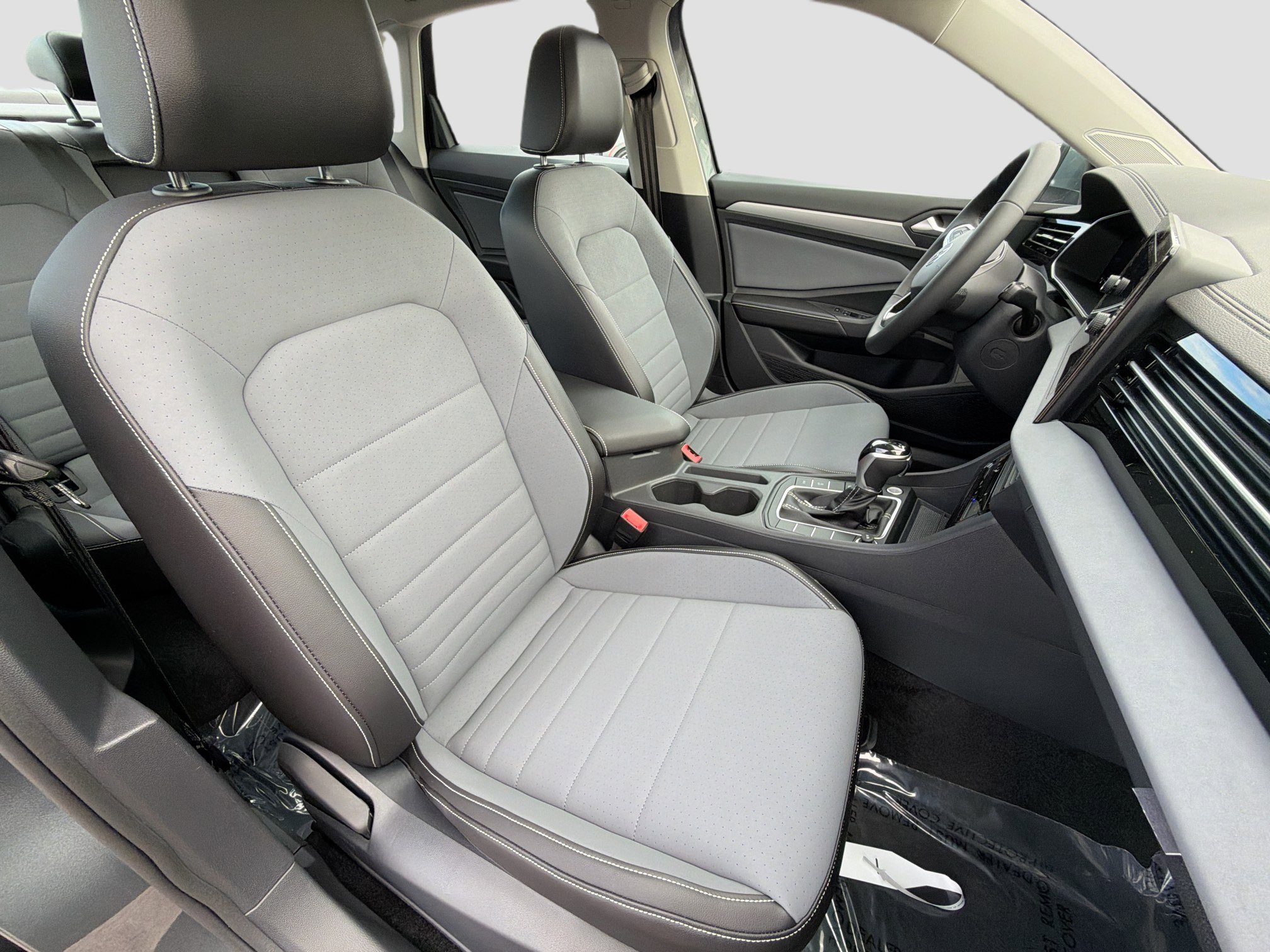 New 2026 Volkswagen Jetta SE image 14