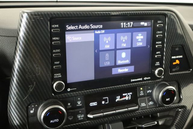 Used 2022 Toyota Highlander XLE FWD image 35