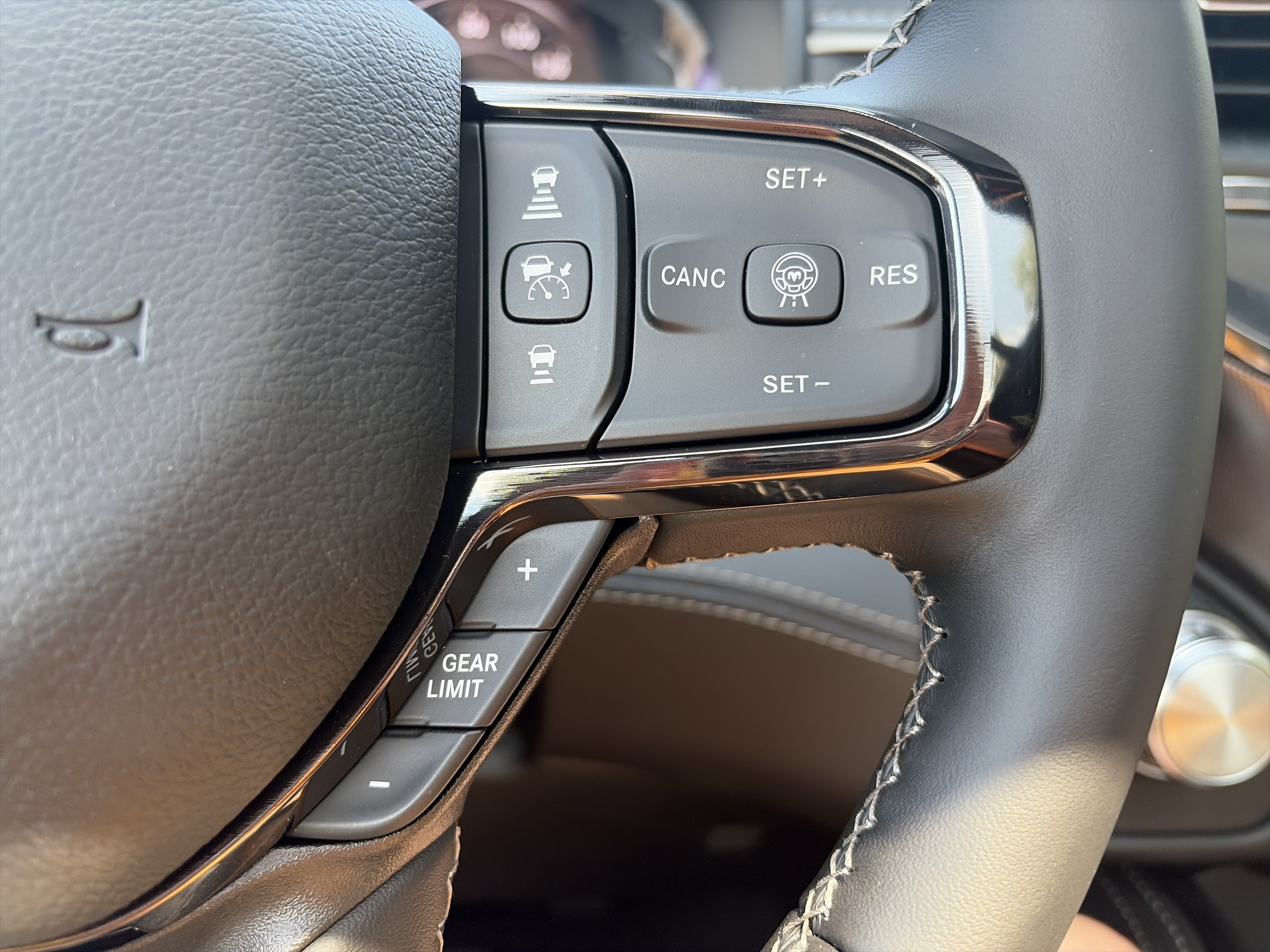 New 2026 RAM 1500 Limited AWD/4WD image 12