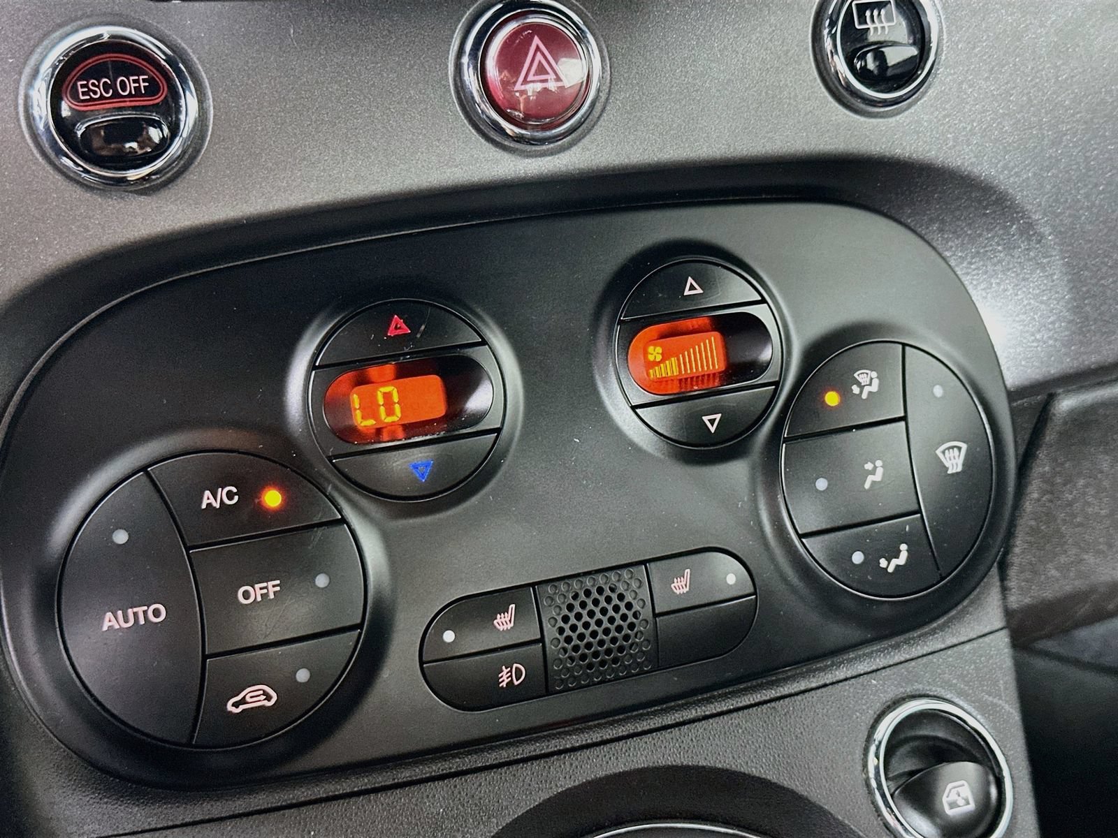 Used 2014 FIAT 500 e w/ Esport Package FWD image 14