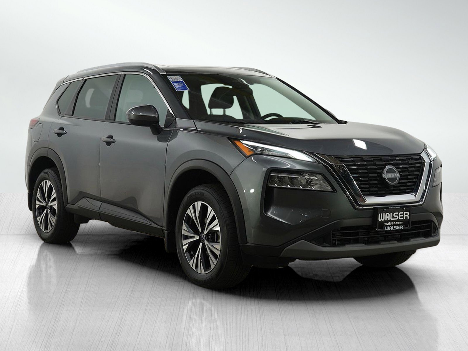 Used 2023 Nissan Rogue SV w/ SV Premium B Package image 7