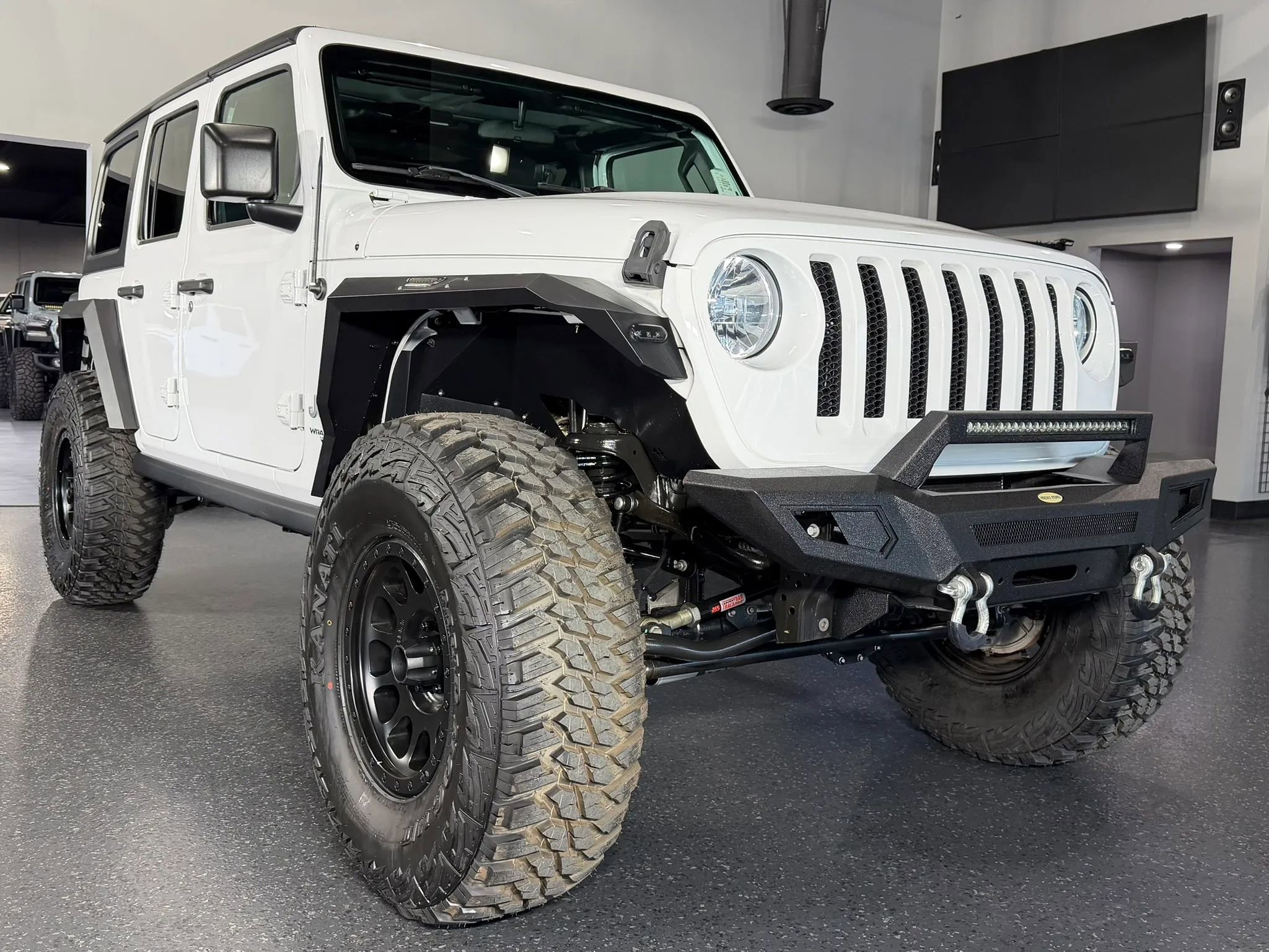 Used 2020 Jeep Wrangler Unlimited Sport S image 2