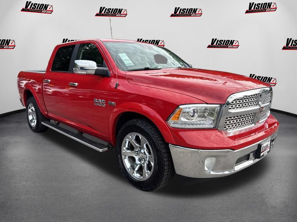 Used 2017 RAM 1500 Laramie w/ Convenience Group AWD/4WD image 3