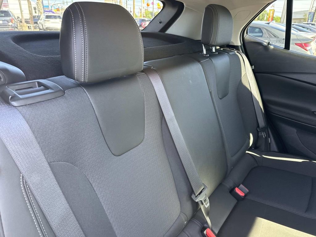 Used 2024 Buick Encore GX Preferred image 9