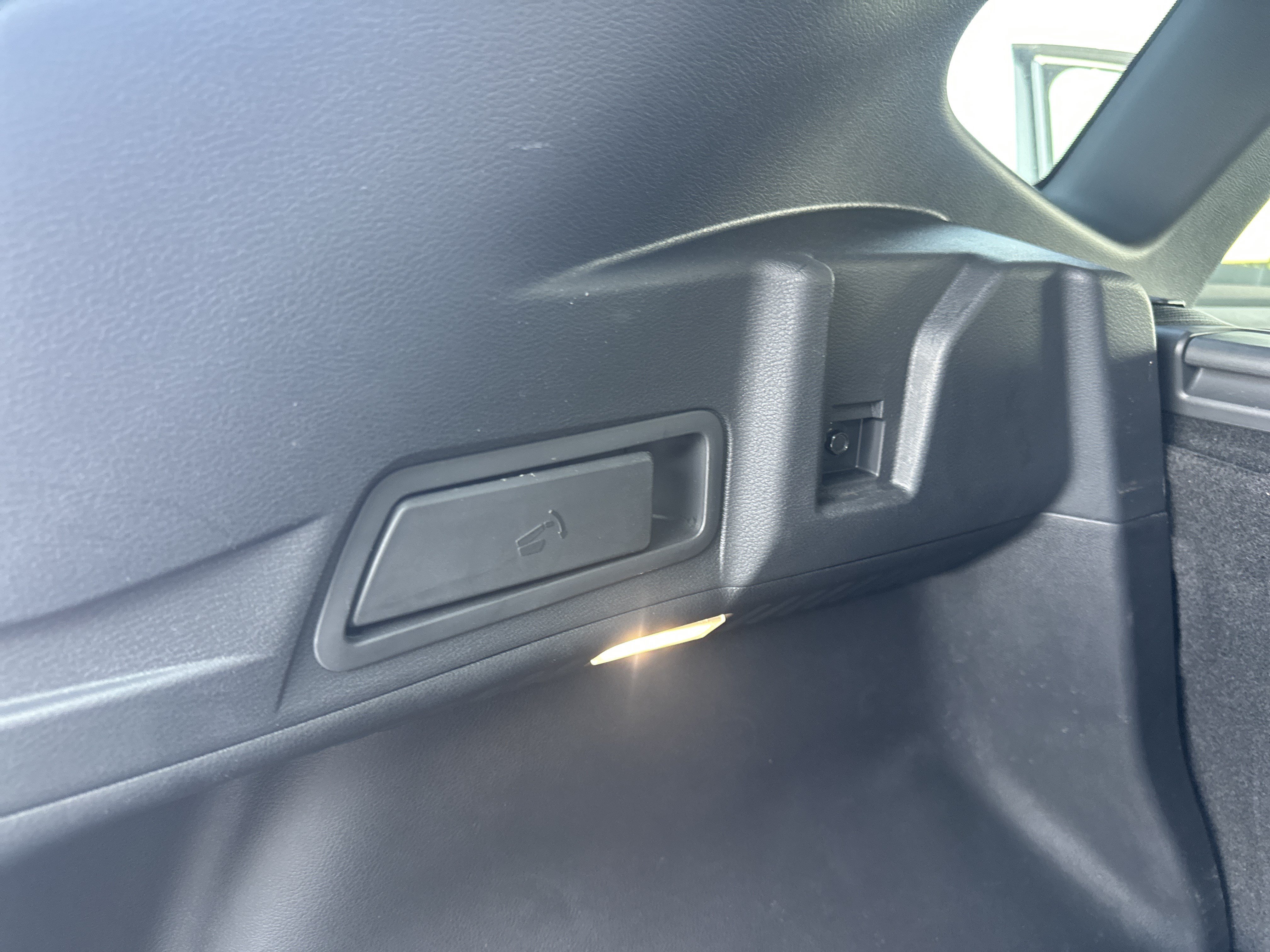 Used 2025 Nissan Murano SL w/ Cargo Package AWD/4WD image 29