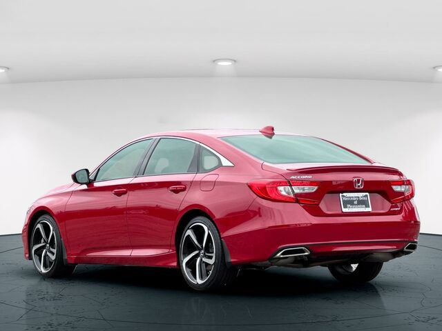 Used 2018 Honda Accord Sport image 5