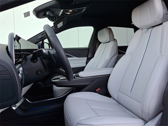 New 2026 Cadillac Lyriq Luxury image 11