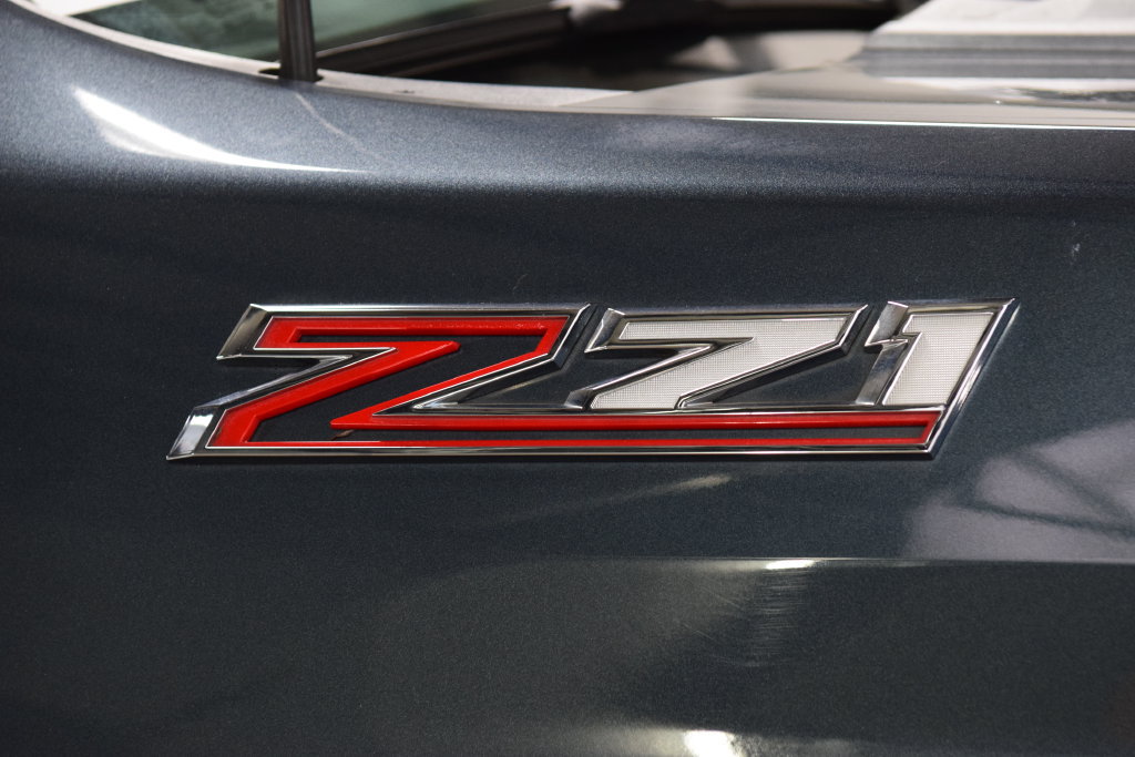 Used 2020 Chevrolet Silverado 2500 LTZ w/ LTZ Premium Package AWD/4WD image 16