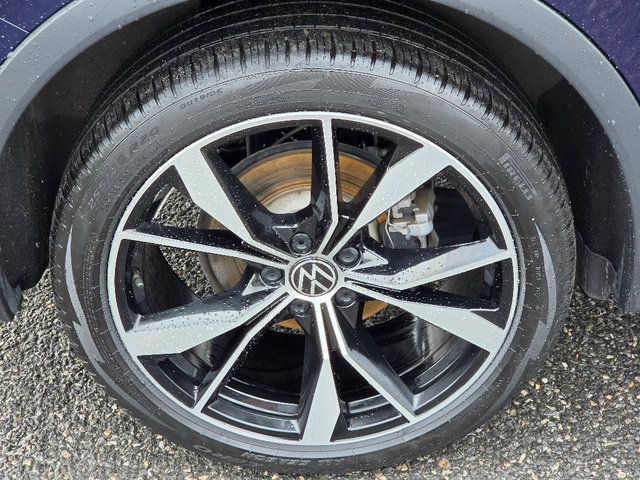 Used 2022 Volkswagen Tiguan SEL R-Line AWD/4WD image 13