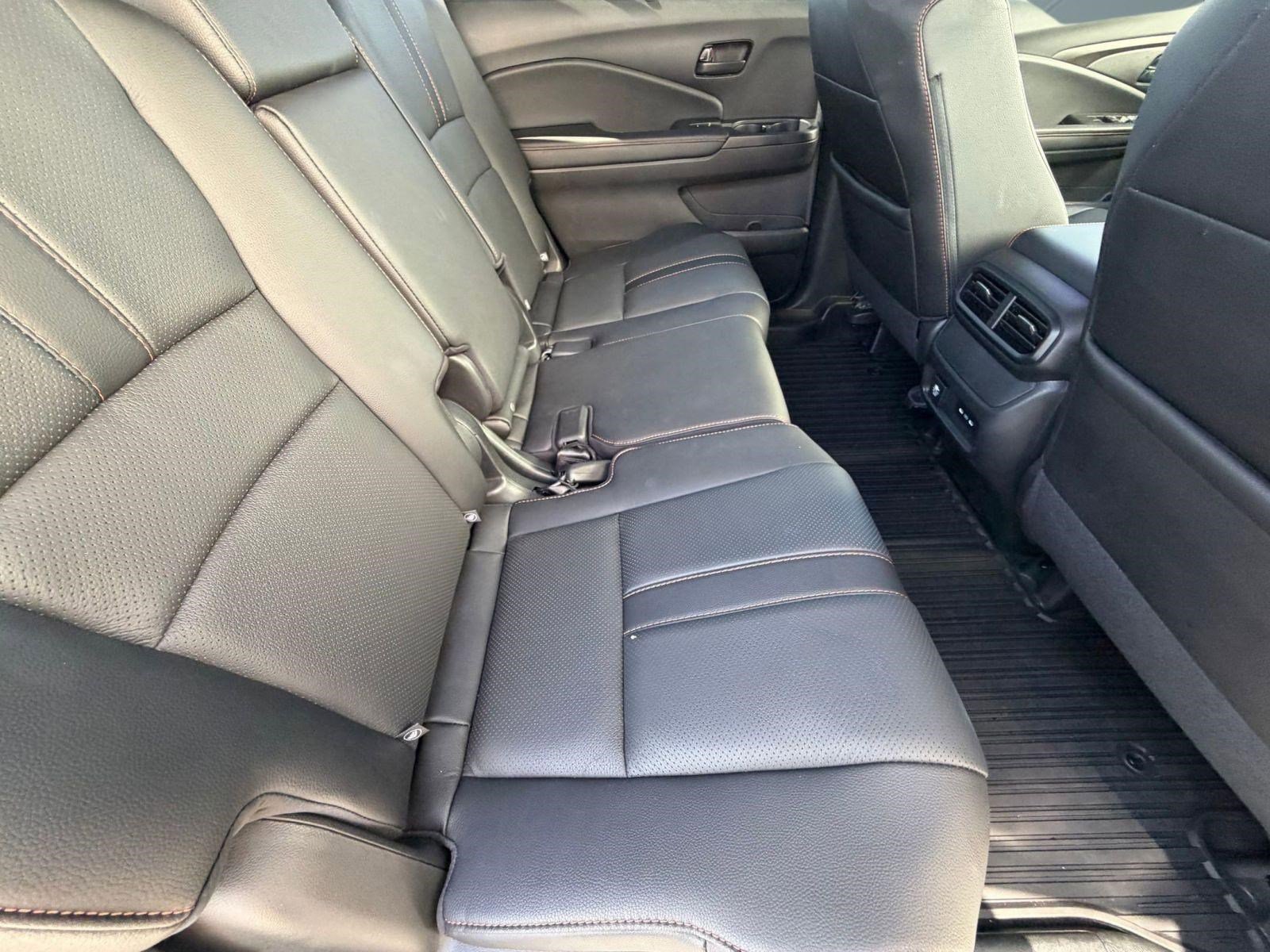 Used 2024 Honda Passport TrailSport image 32