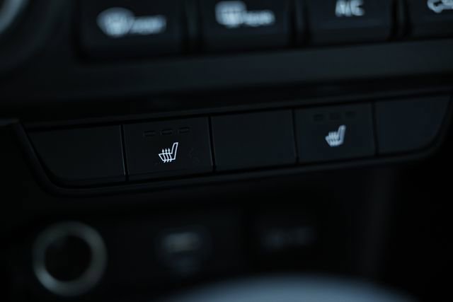 Used 2022 Kia Sportage Nightfall Edition image 38