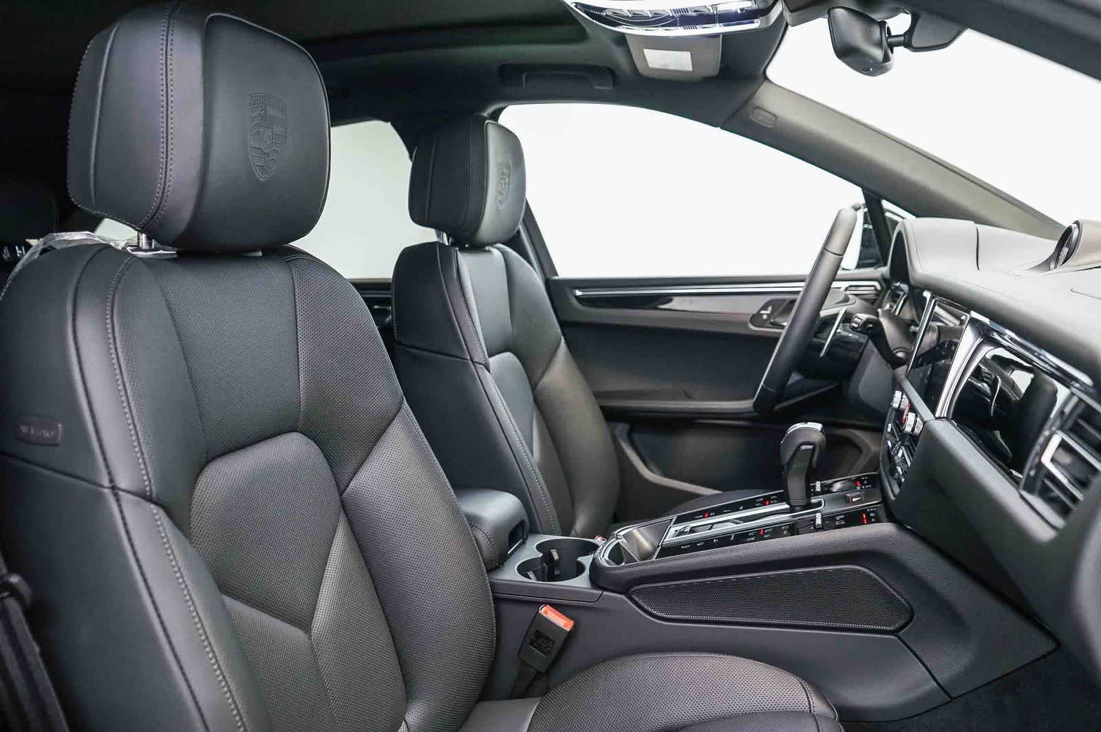 New 2026 Porsche Macan S AWD/4WD image 18
