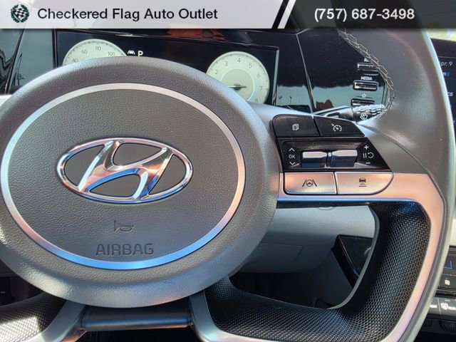 Used 2022 Hyundai Elantra SEL w/ Convenience Package image 26