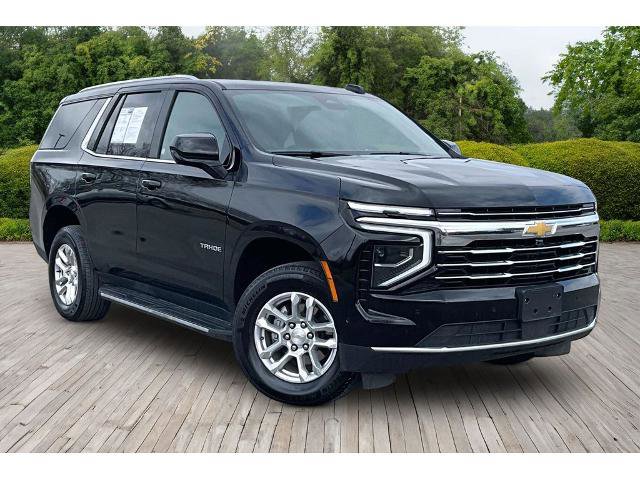 Used 2025 Chevrolet Tahoe LT image 3