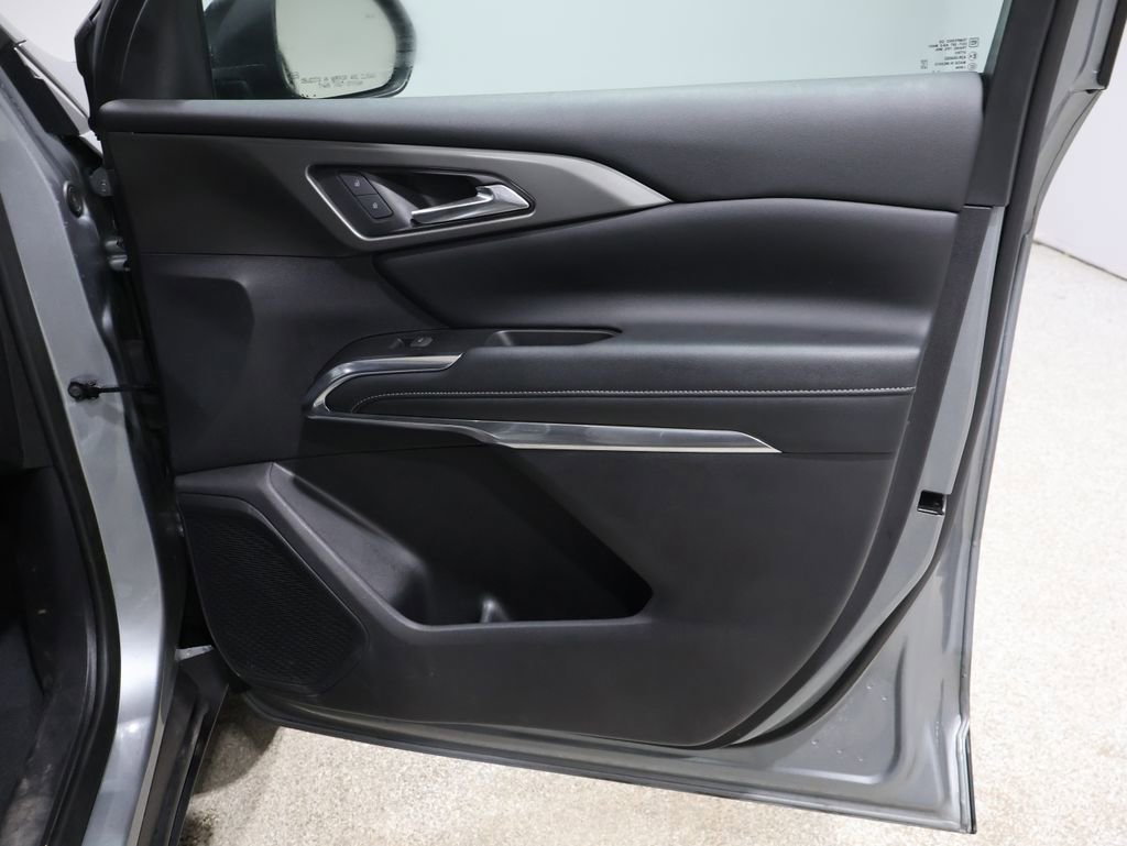 Used 2024 Chevrolet Traverse LT image 26