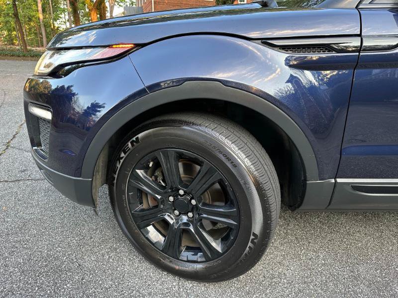 Used 2017 Land Rover Range Rover Evoque SE Premium AWD/4WD image 3