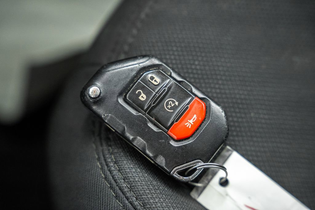 Used 2018 Jeep Wrangler Unlimited Sport S image 42