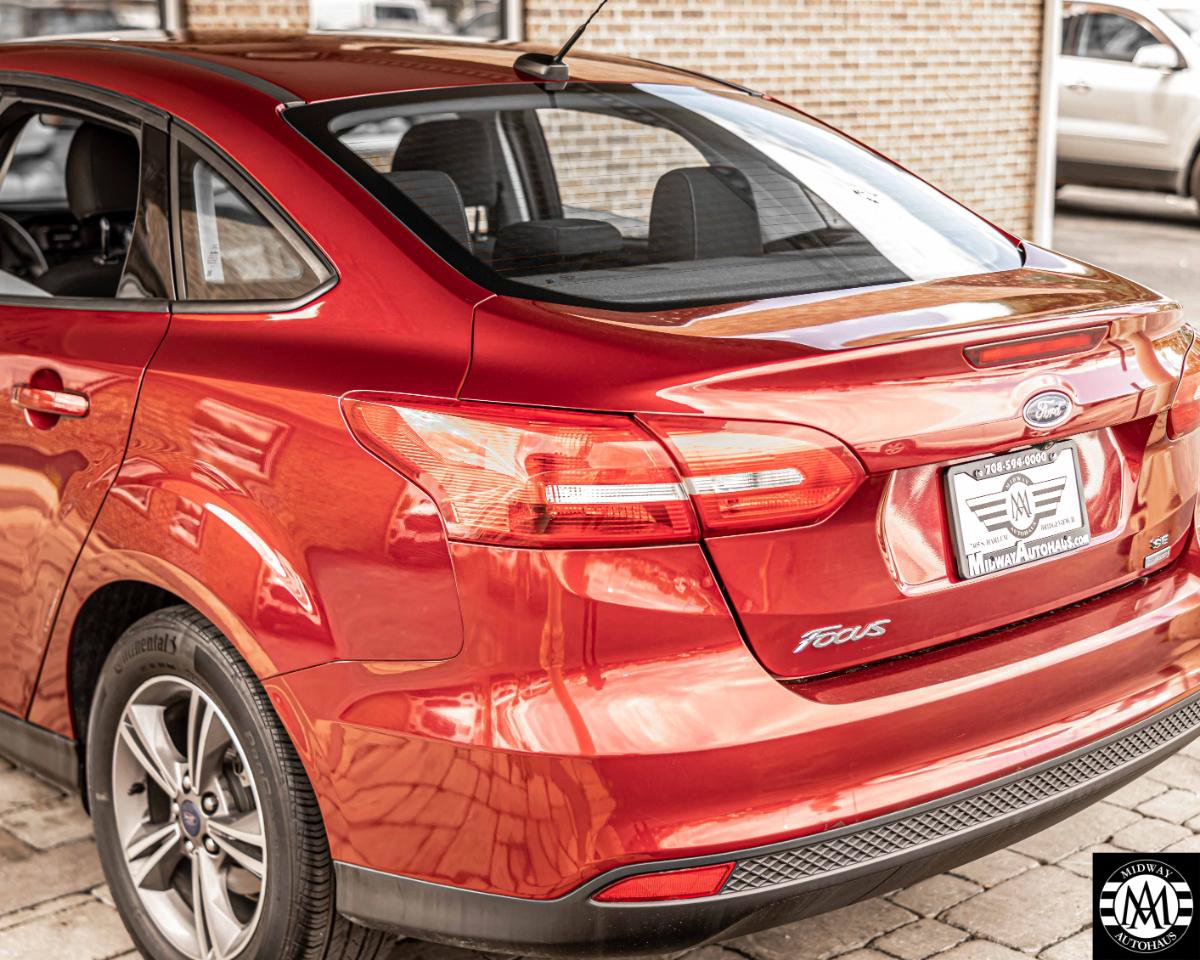 Used 2017 Ford Focus SE FWD image 14