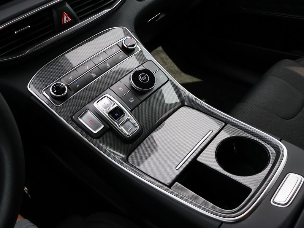 Used 2023 Hyundai Santa Fe SE FWD image 19