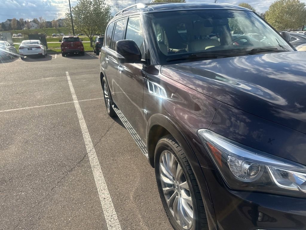 Used 2016 INFINITI QX80 4WD w/ 22" Wheel Package image 7