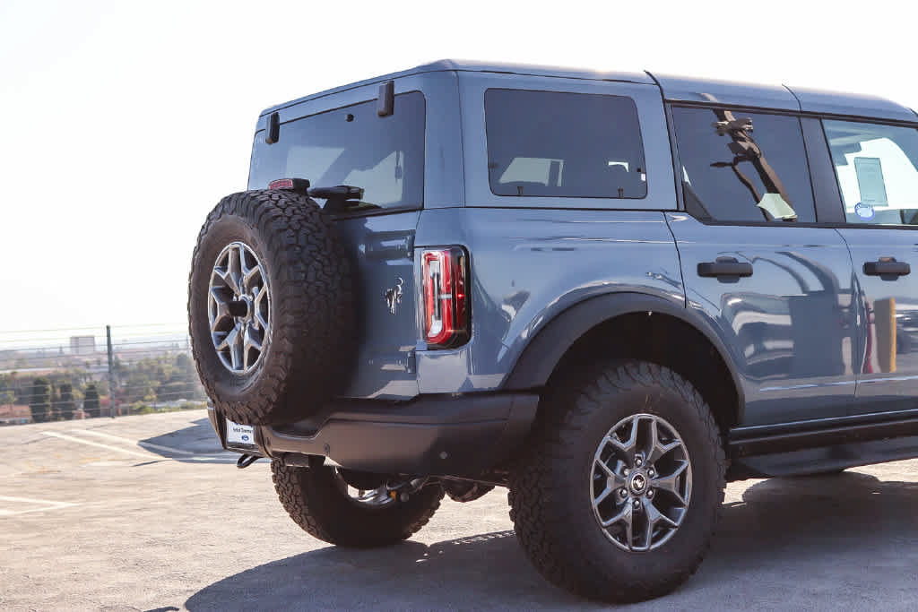 New 2025 Ford Bronco Badlands AWD/4WD image 7