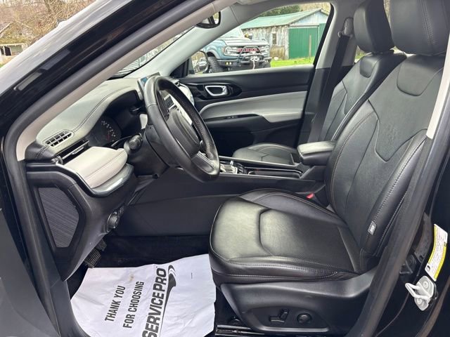 Used 2022 Jeep Compass Limited image 14