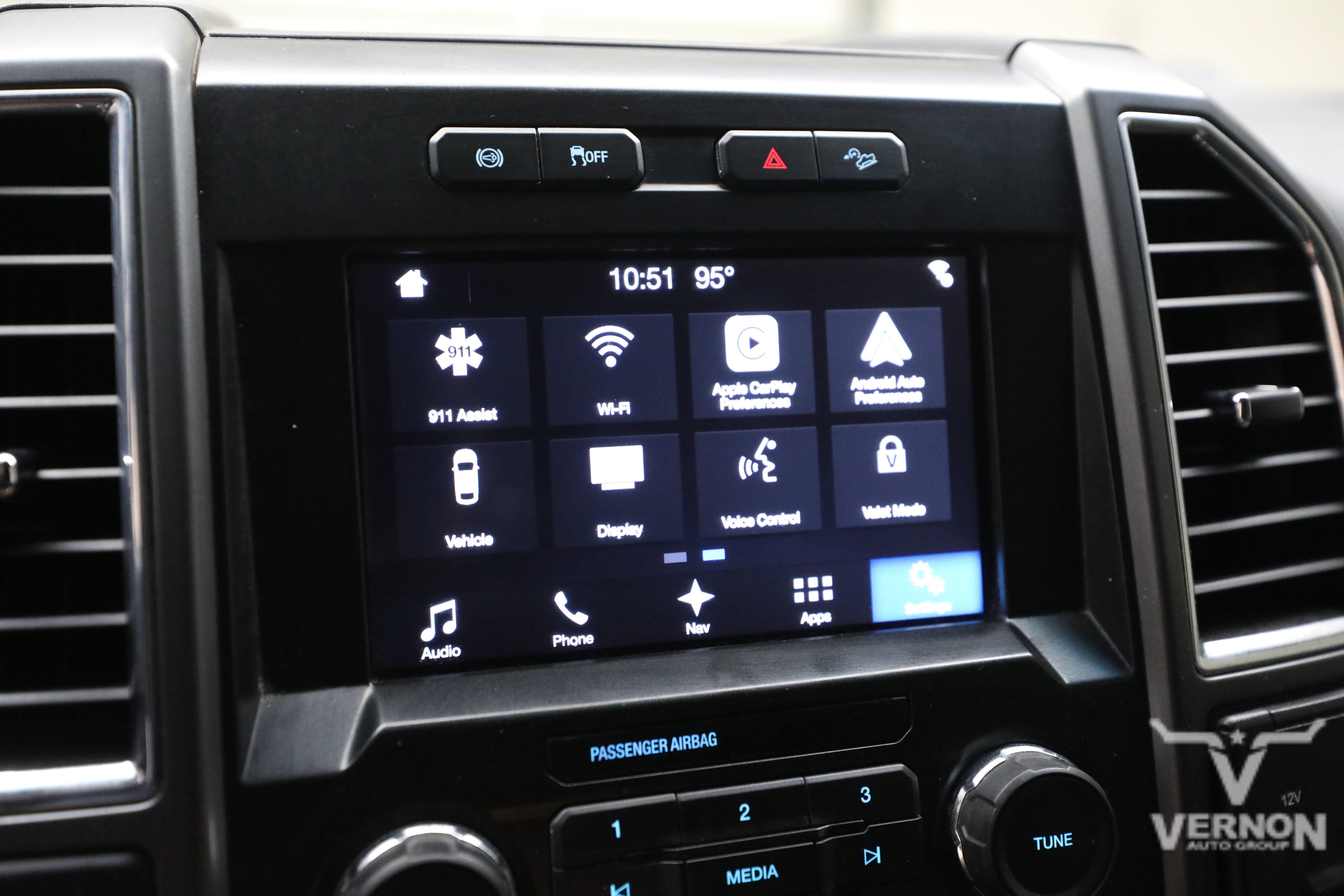 Used 2017 Ford F350 XLT w/ XLT Value Package AWD/4WD image 29