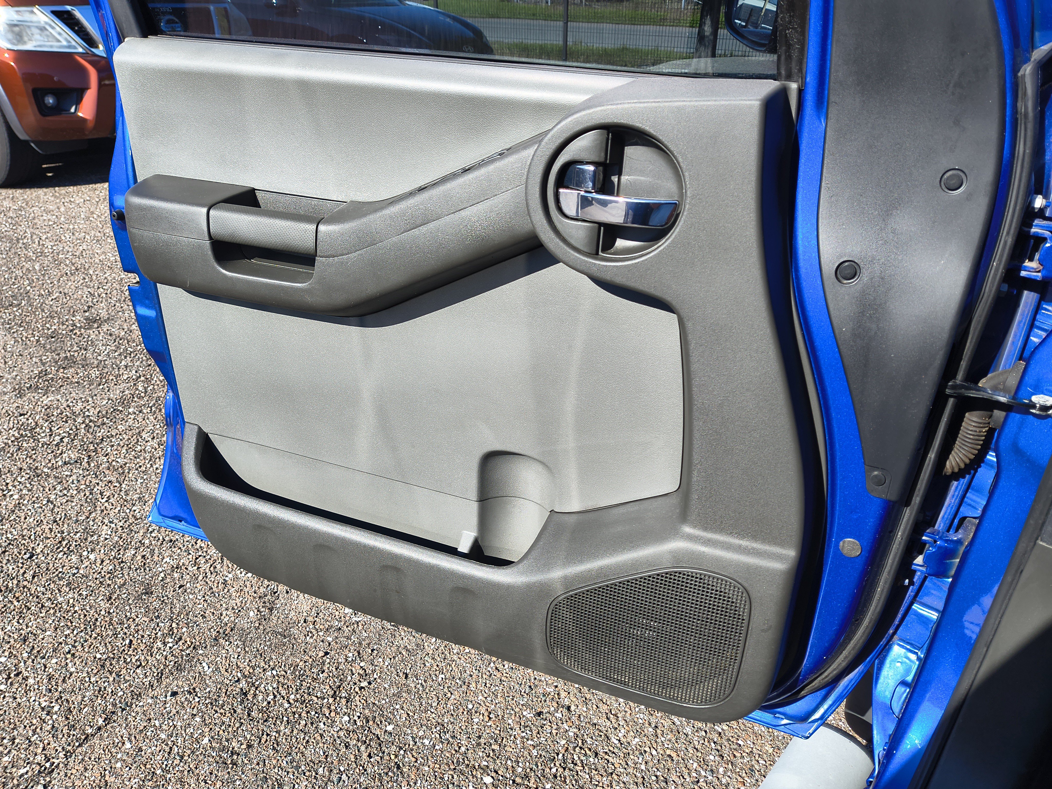 Used 2014 Nissan Xterra S w/ Value Package AWD/4WD image 25