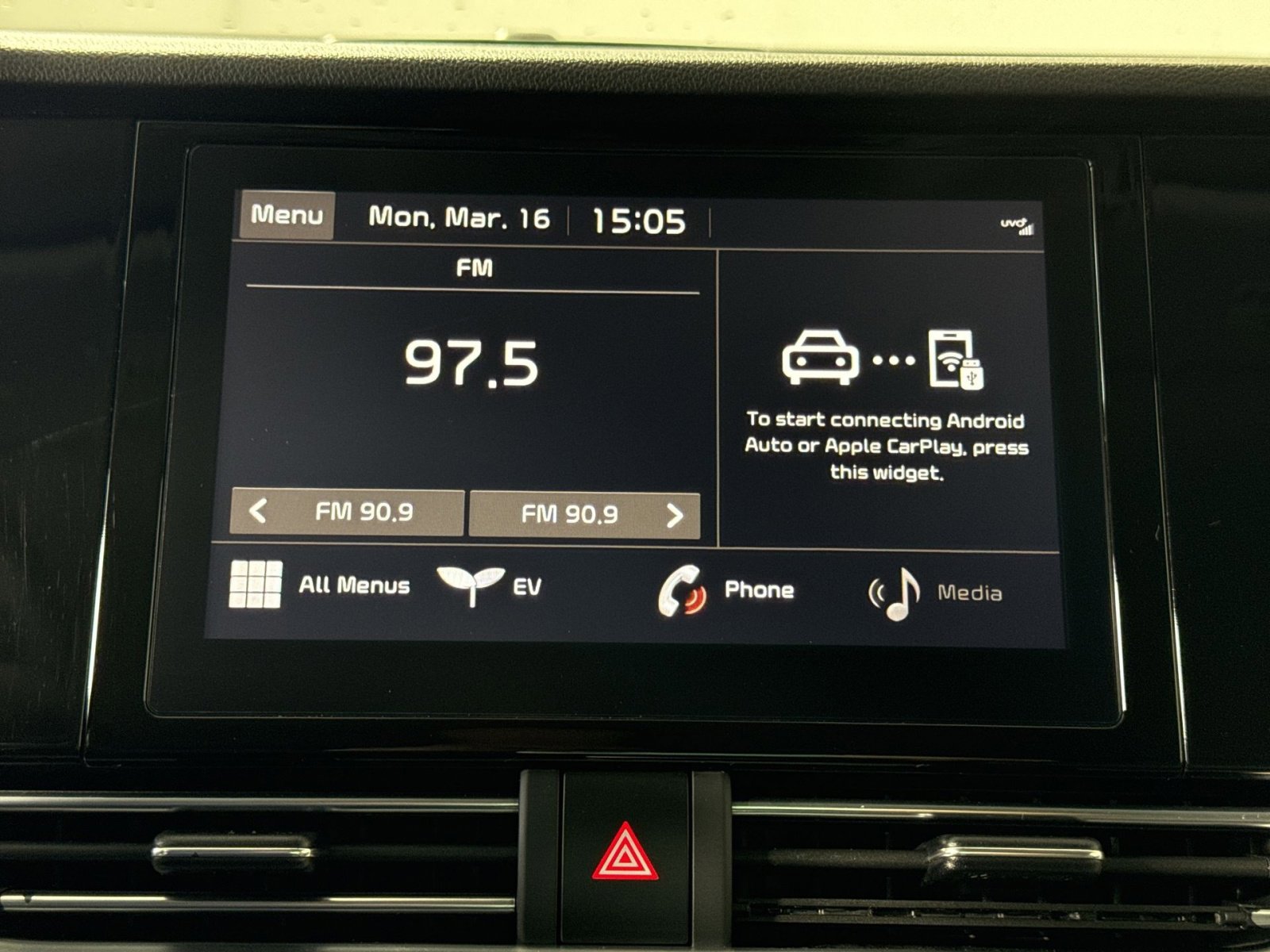 Used 2021 Kia Niro EX w/ Cold Weather Package image 18