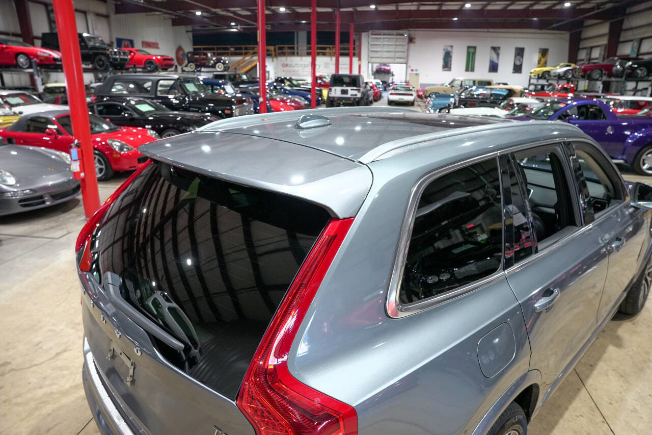 Used 2020 Volvo XC90 T5 Momentum w/ Protection Package Premier AWD/4WD image 20